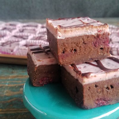 Raspberry Brownie